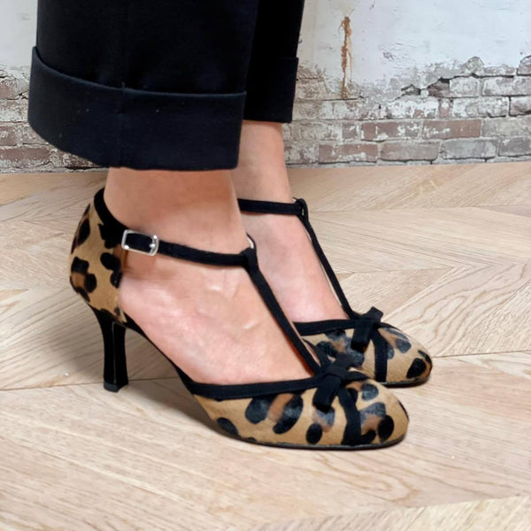 Summer High-Heeled Leopard Print Hollow Sandals T-Shaped Buckle Shoes